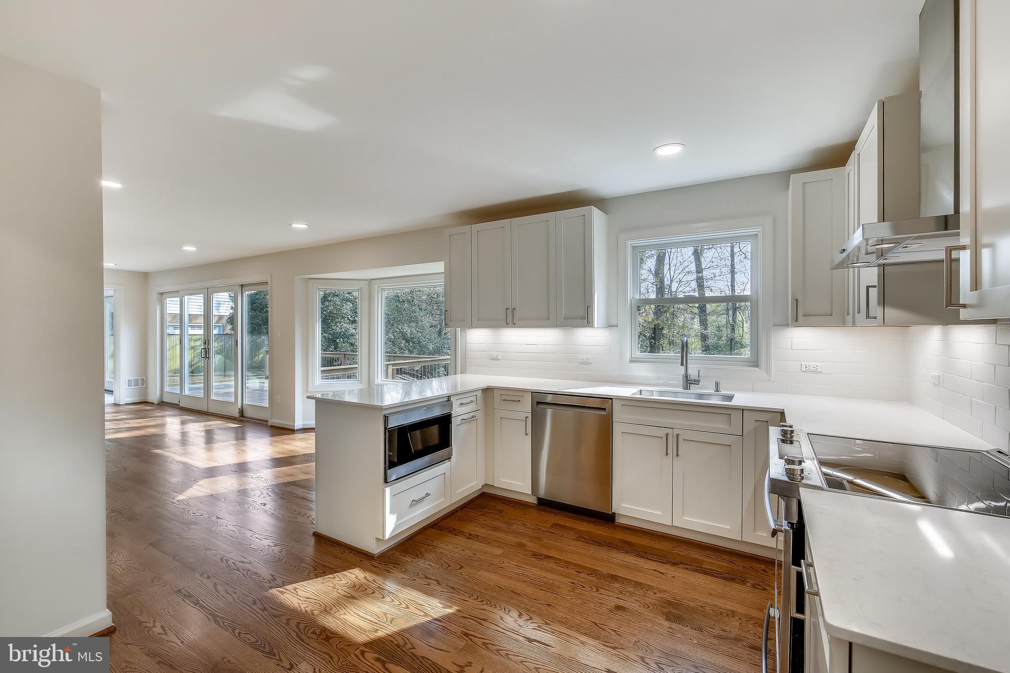 HERITAGE WALK - Residential