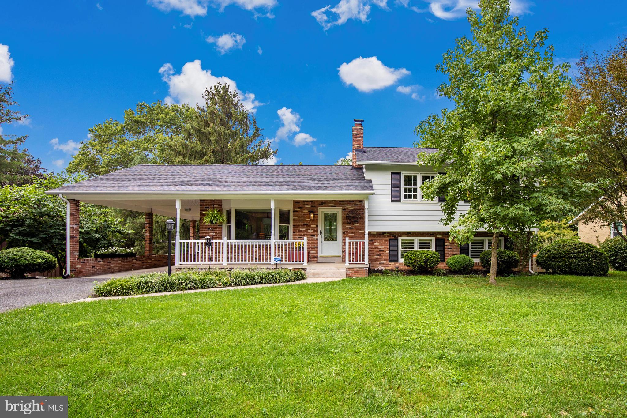 CLOVER HILL - Residential