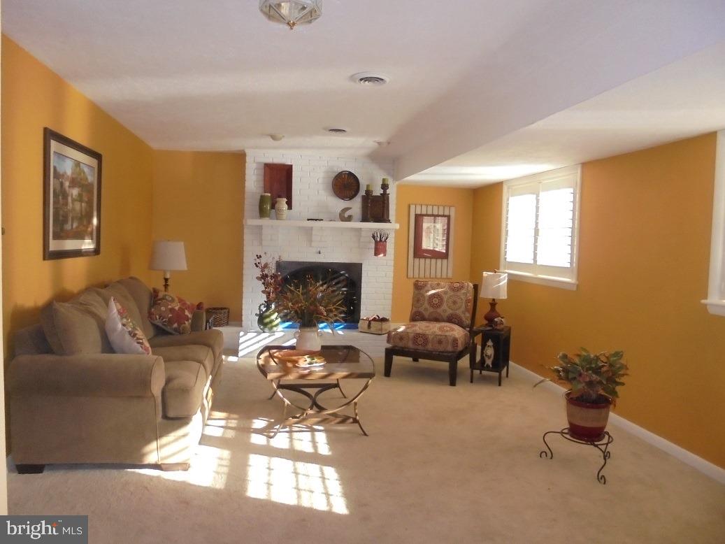 CLOVER HILL - Residential