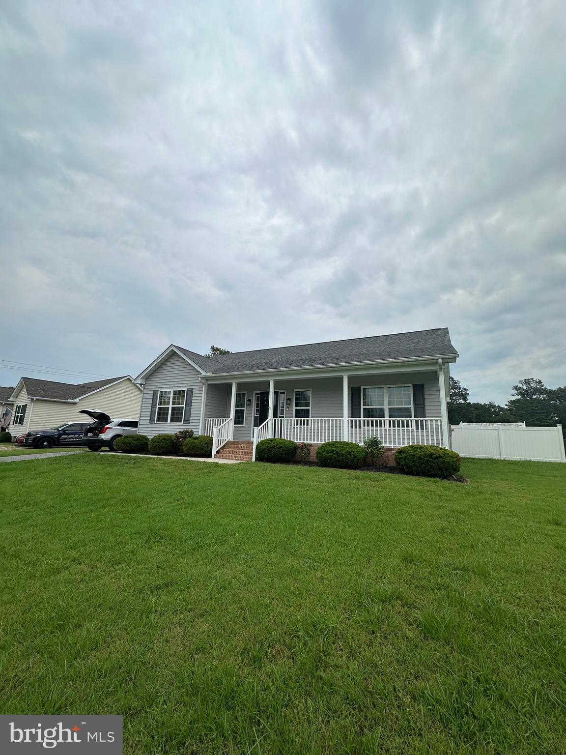 403 CREEKSIDE TRAIL