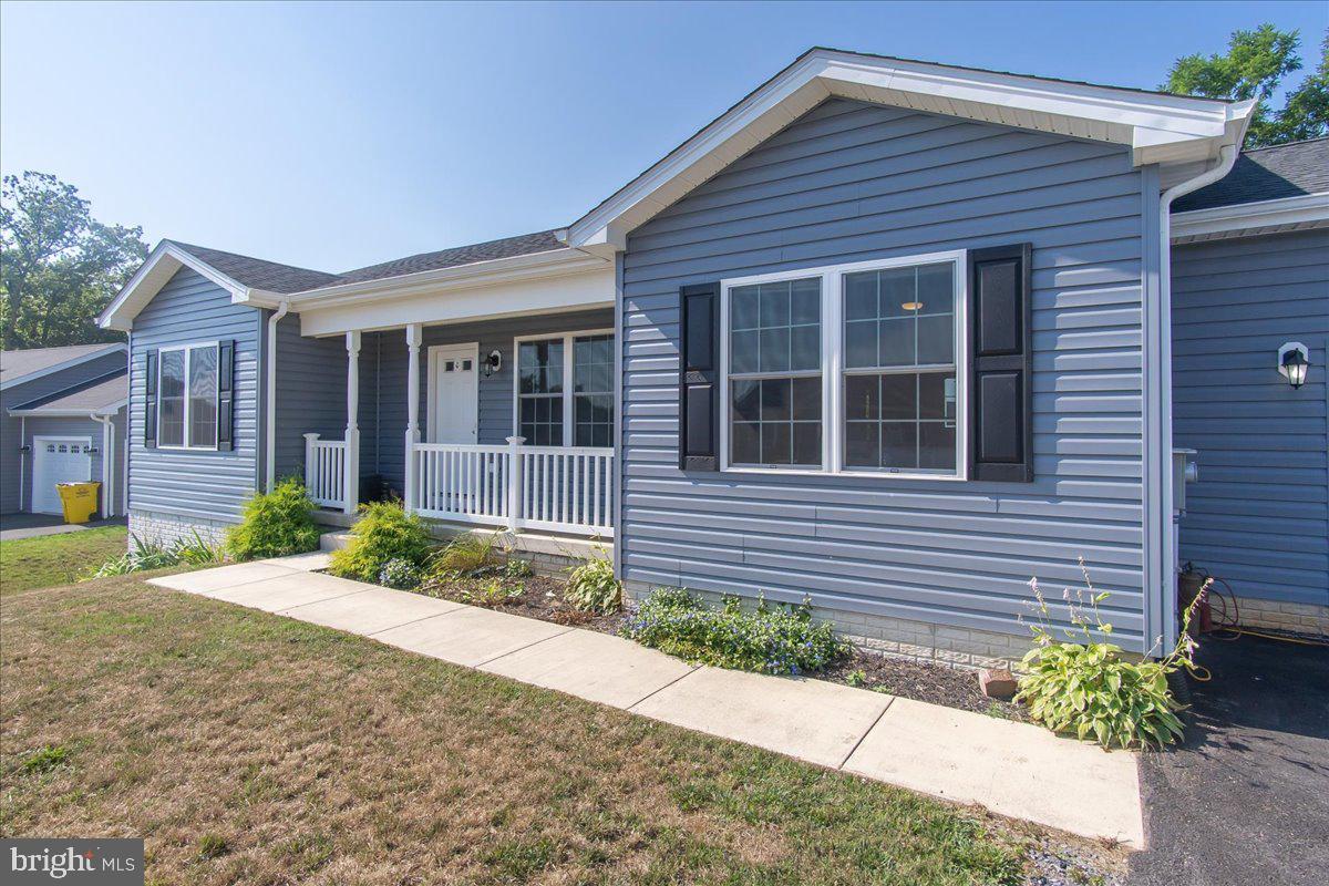 ELIZABETH STATION - Residential