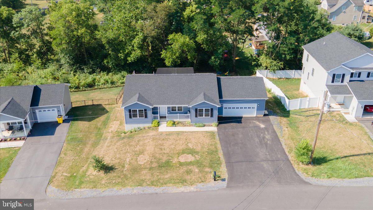 ELIZABETH STATION - Residential