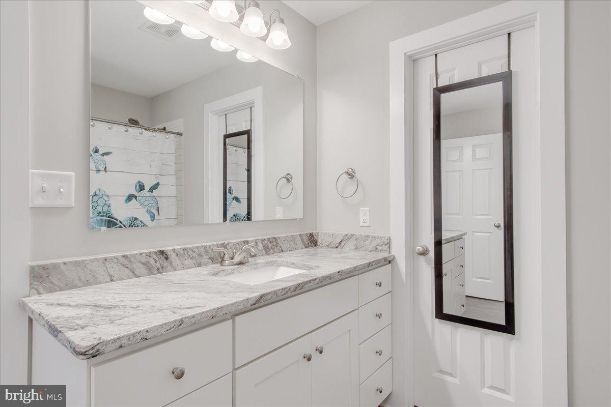 ELIZABETH STATION - Residential