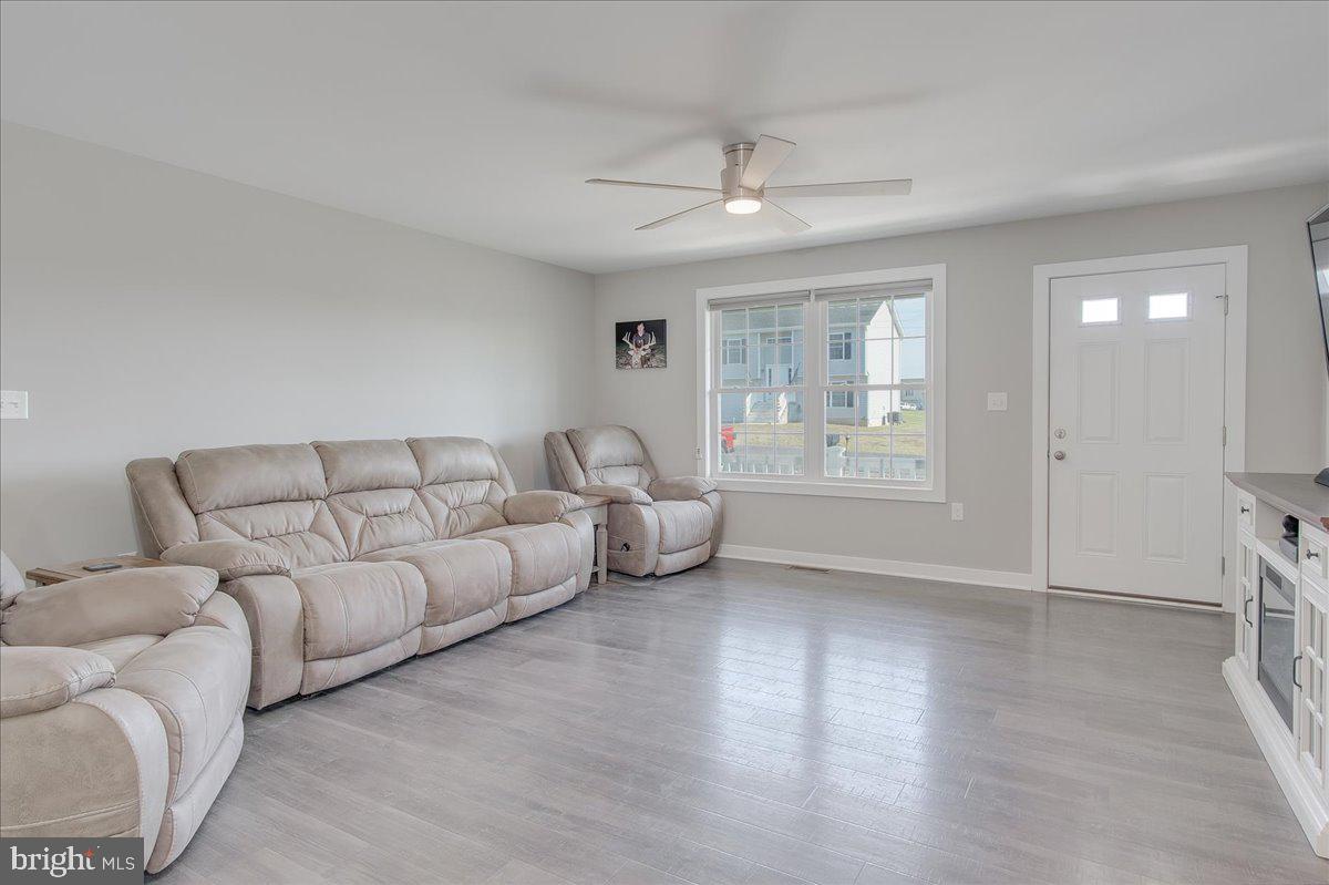 ELIZABETH STATION - Residential