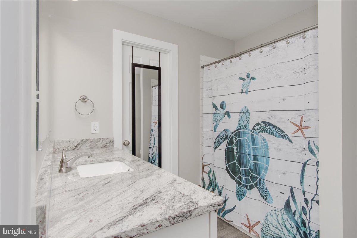 ELIZABETH STATION - Residential