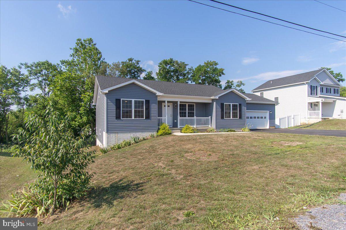 ELIZABETH STATION - Residential