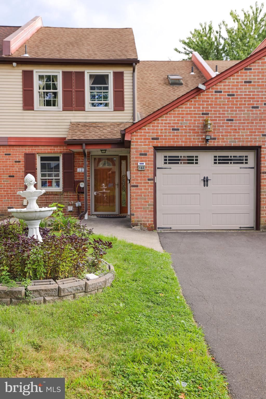 Photo of 103 Garrison Court, LANGHORNE, PA 19047 (MLS # PABU2106302)