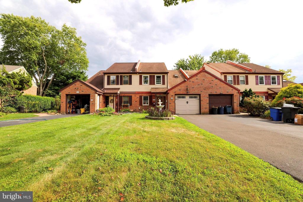 Photo of 103 Garrison Court, LANGHORNE, PA 19047 (MLS # PABU2106302)