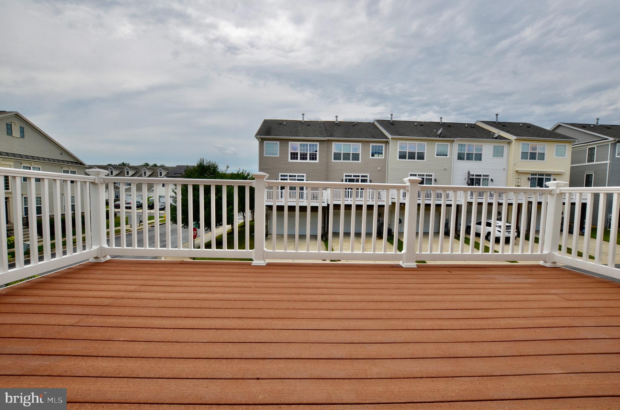 PINEY ORCHARD - Residential