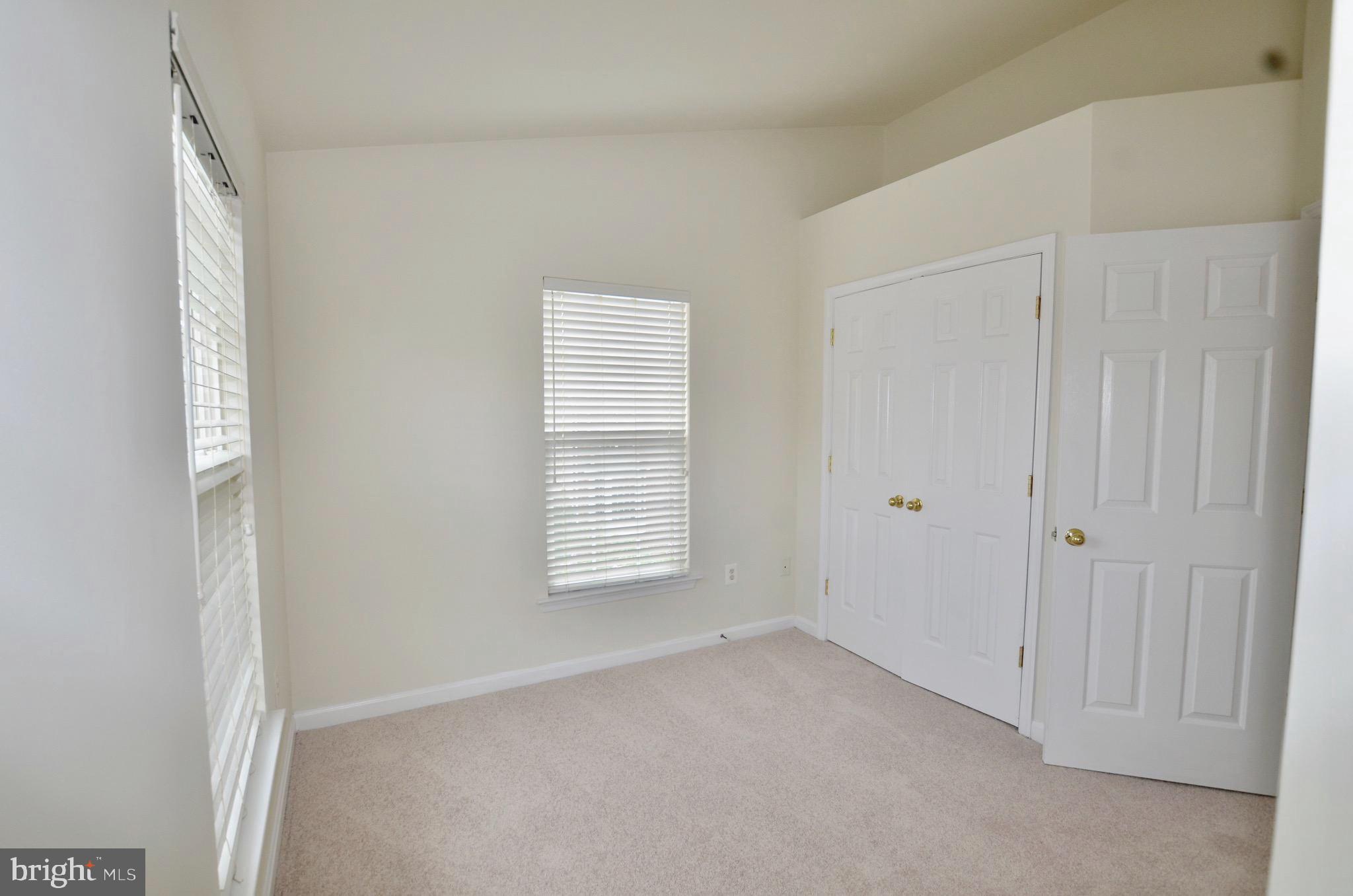 PINEY ORCHARD - Residential