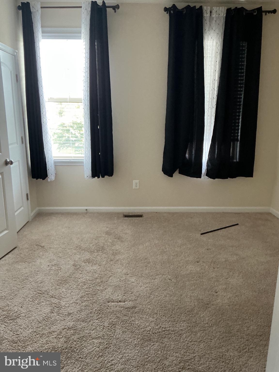 WOODMORE TOWNE CENTRE - Residential