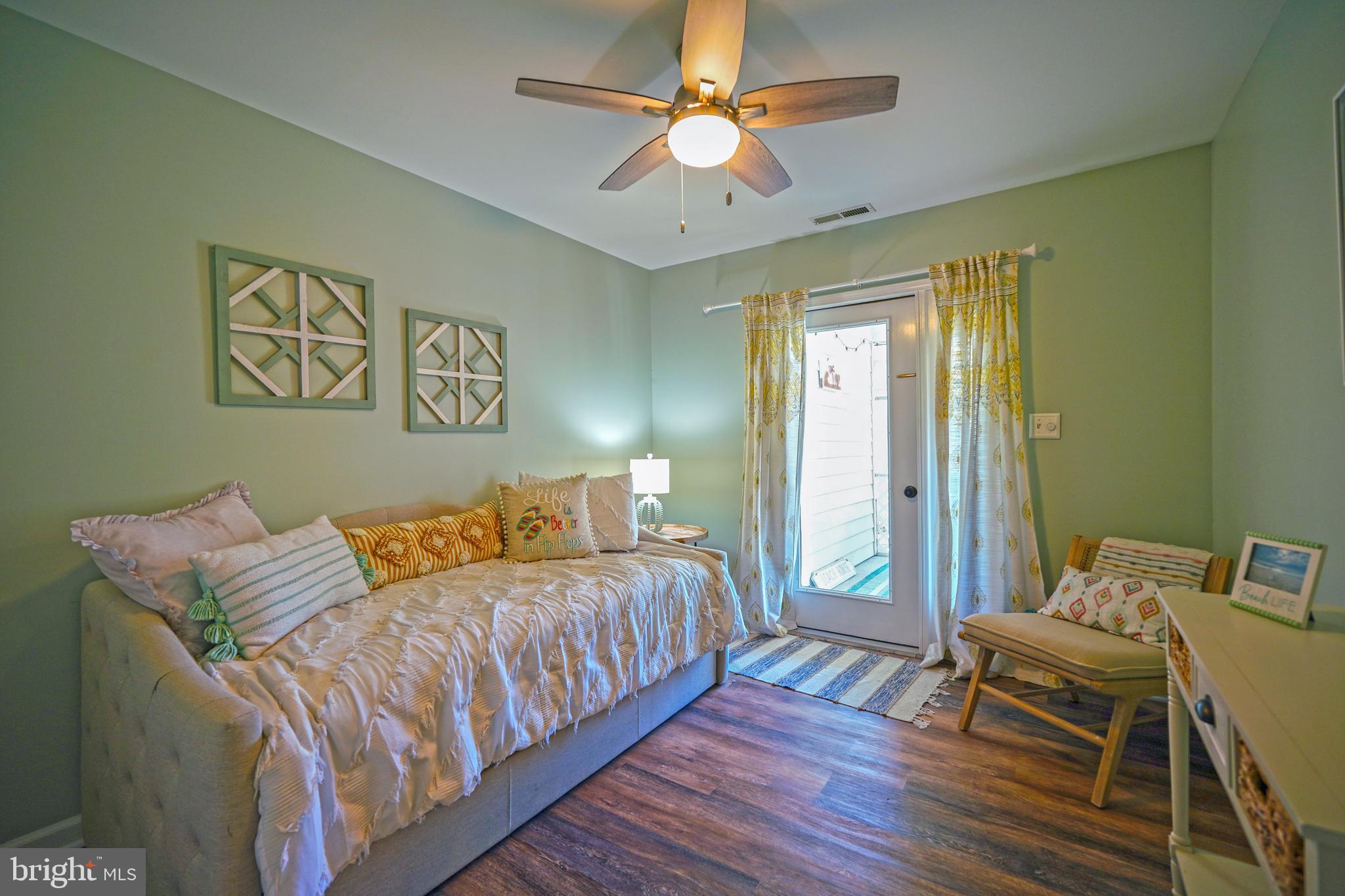 PLANTATIONS EAST - Residential