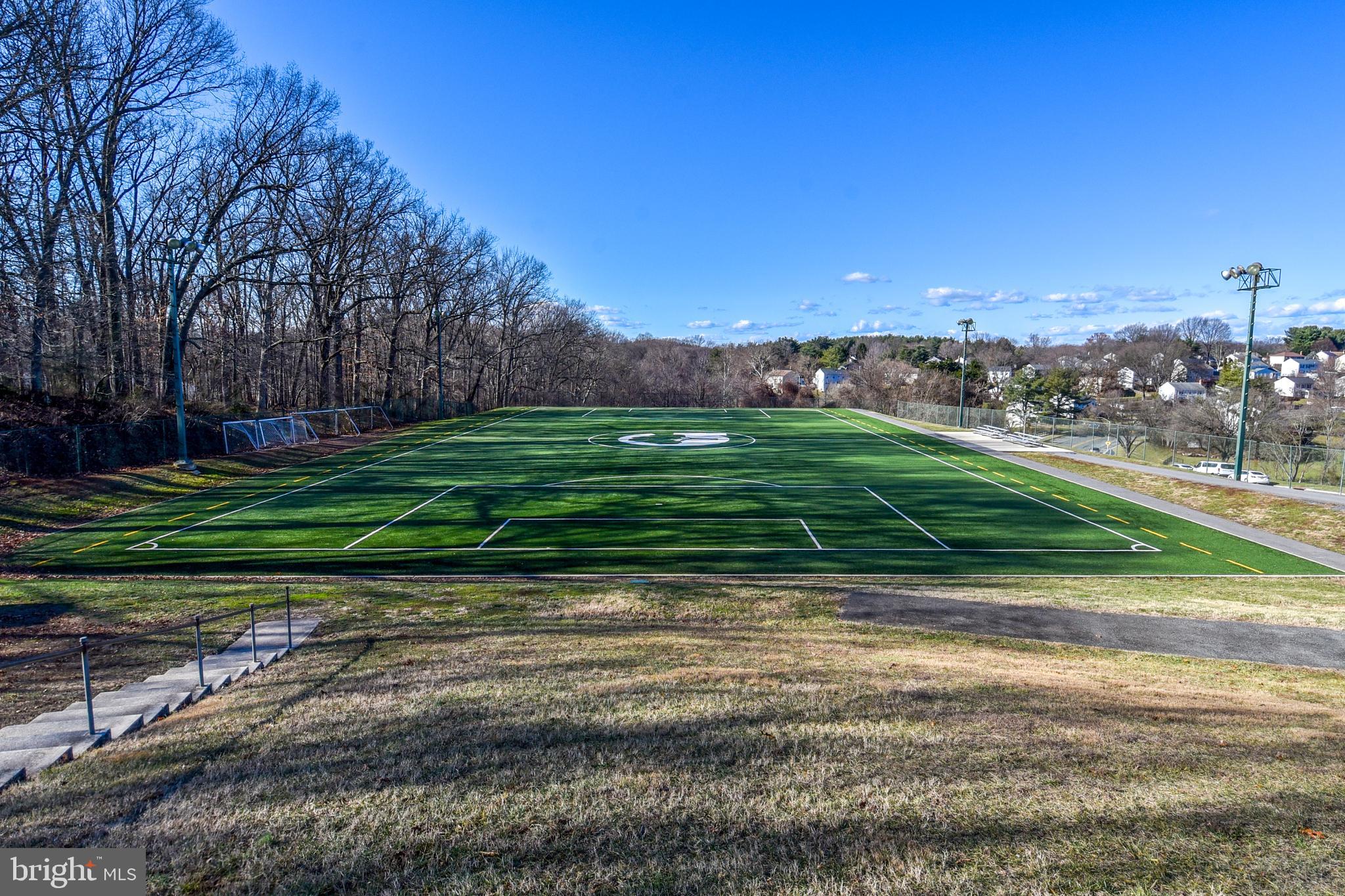 POTOMAC OAKS - Residential