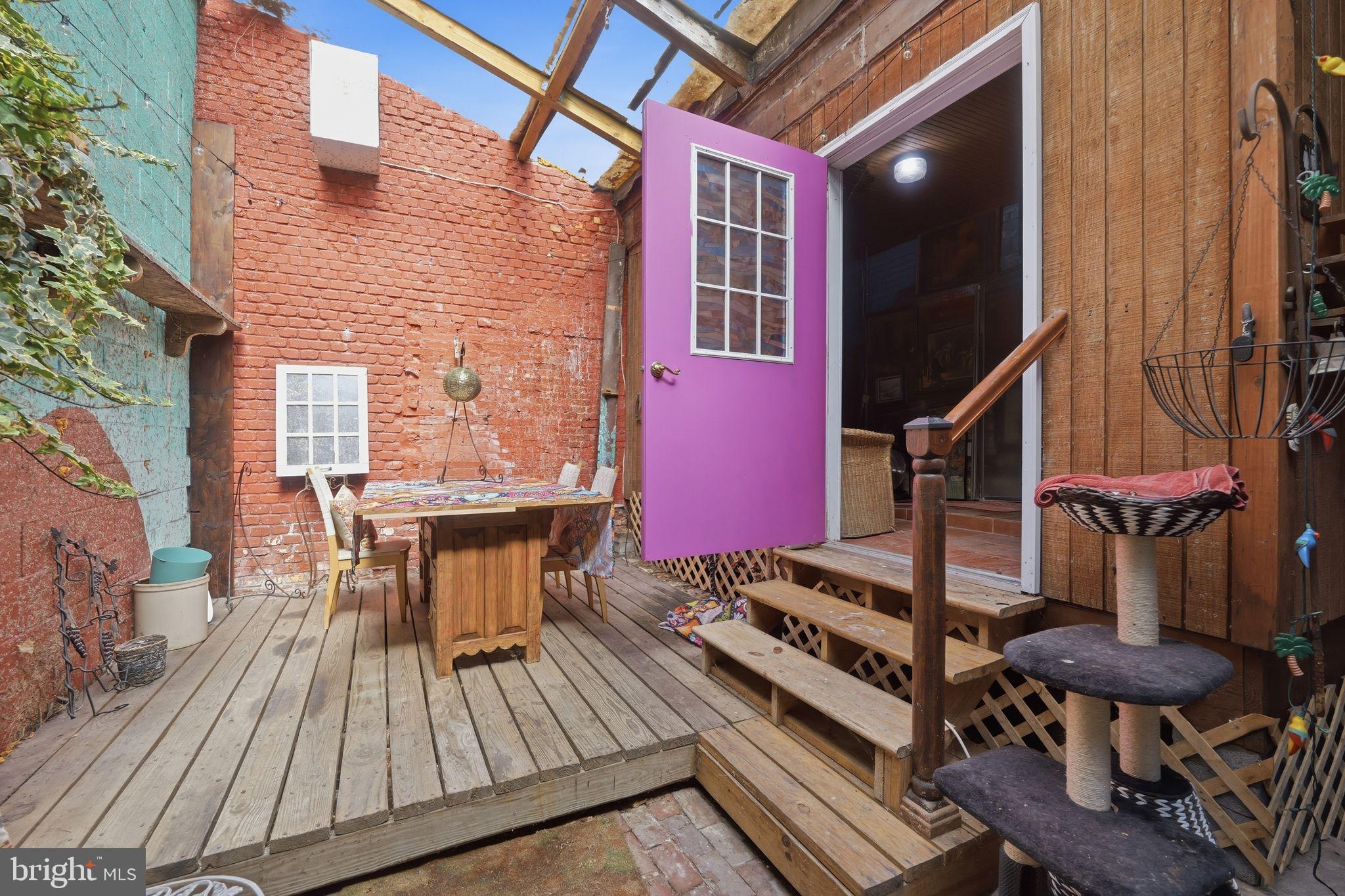 1720 ALICEANNA STREET