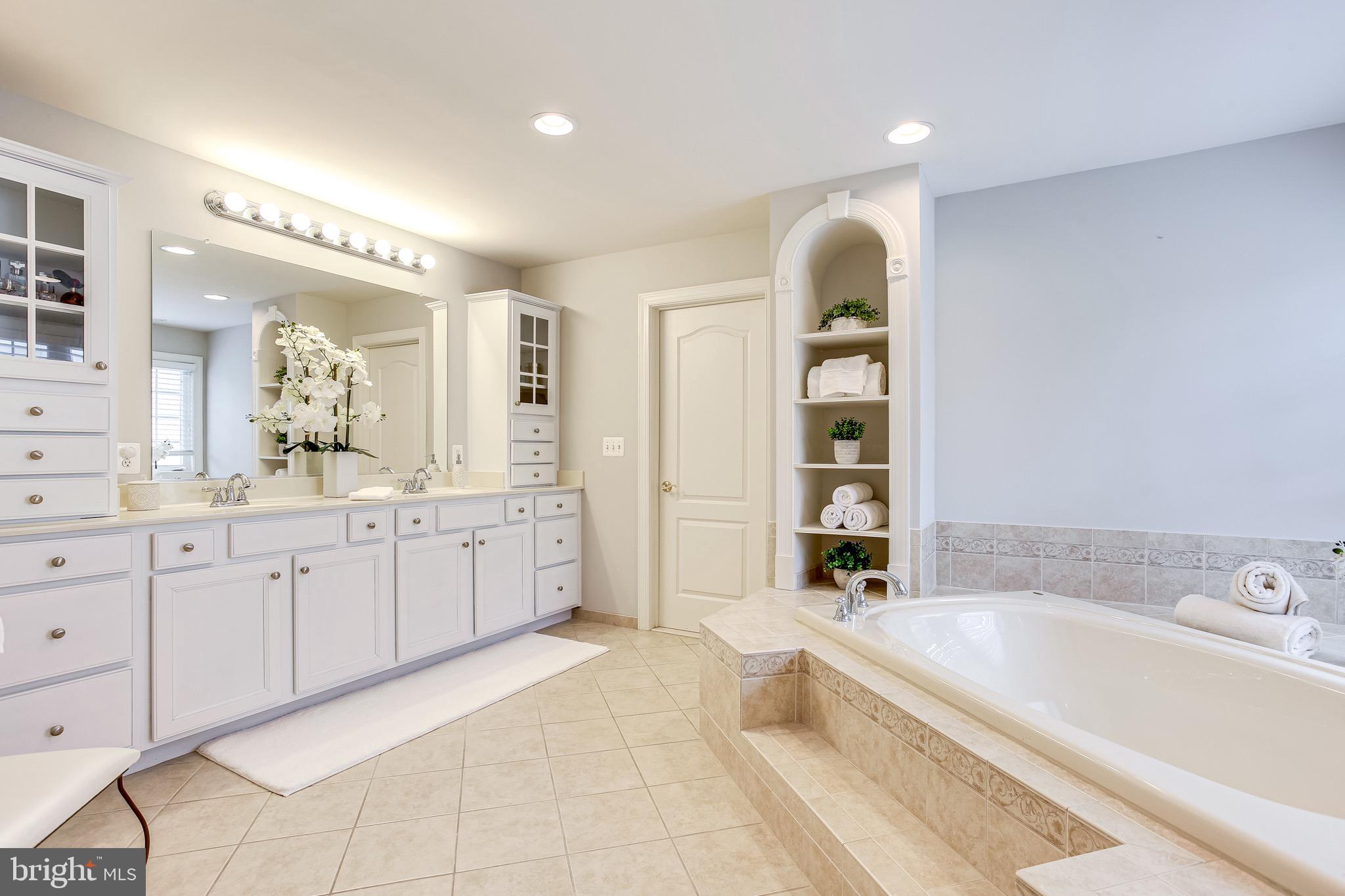 MONTJOY - Residential