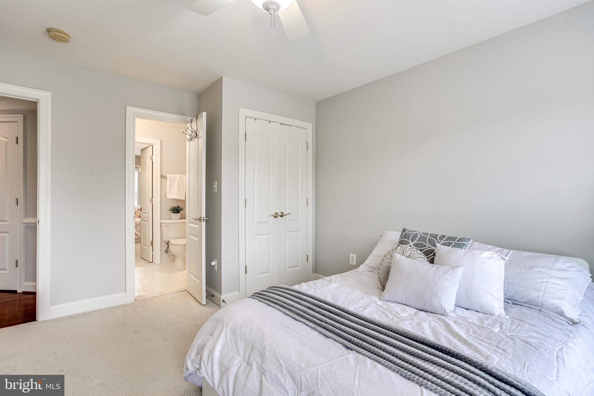 MONTJOY - Residential