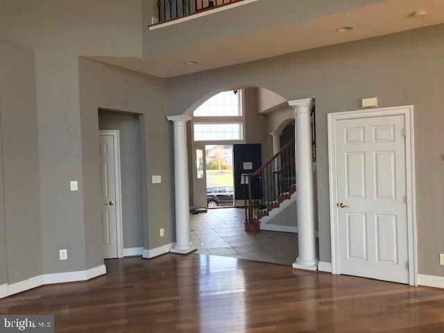 TALL CEDAR ESTATES - Residential Lease