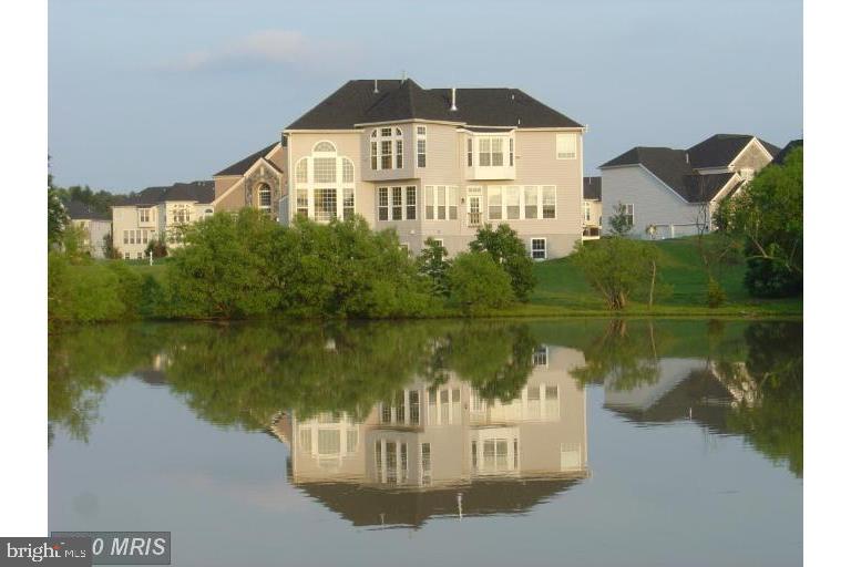 TALL CEDAR ESTATES - Residential Lease