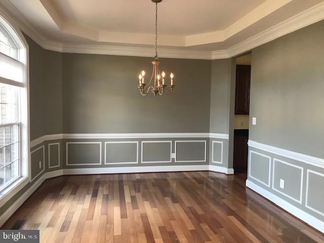 TALL CEDAR ESTATES - Residential Lease