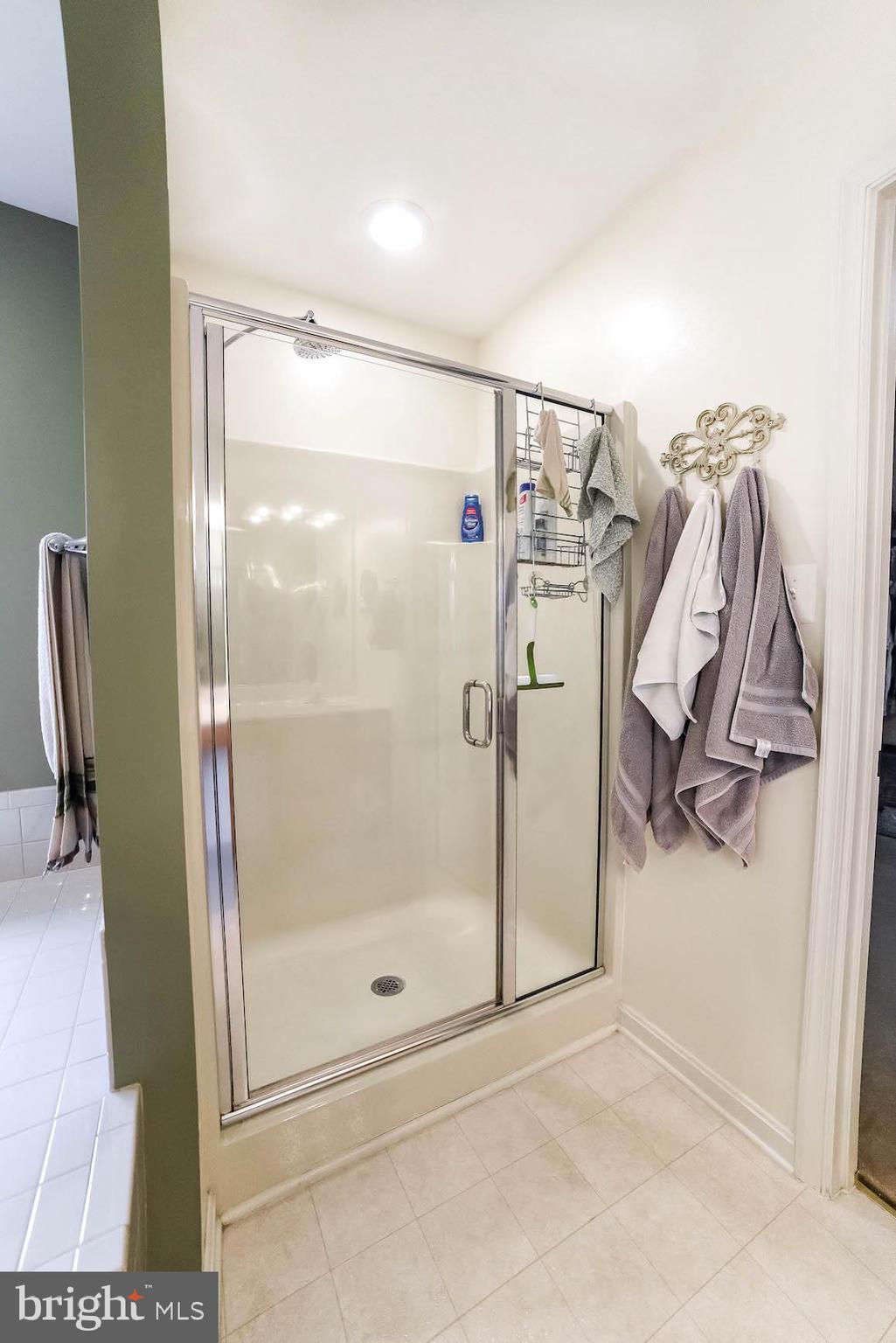 PEMBROOKE - Residential