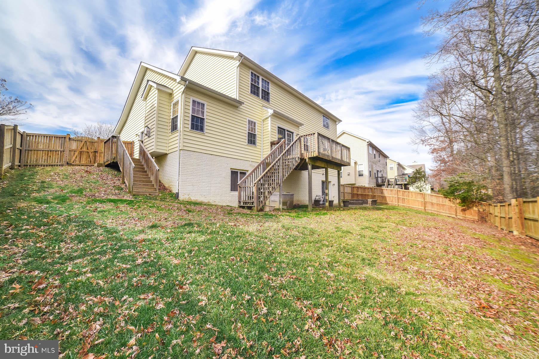 PEMBROOKE - Residential