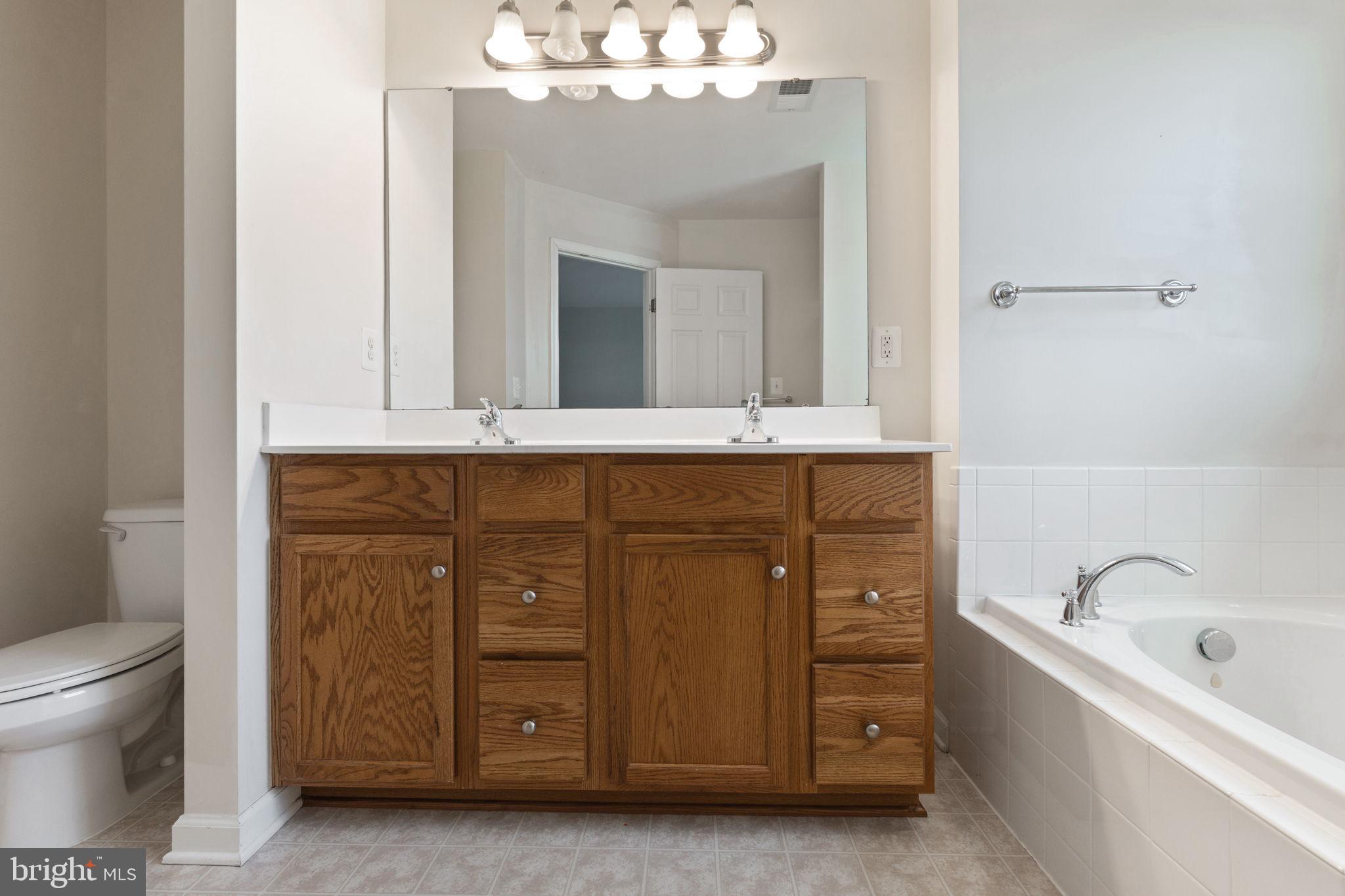 WOODSTREAM - Residential Lease