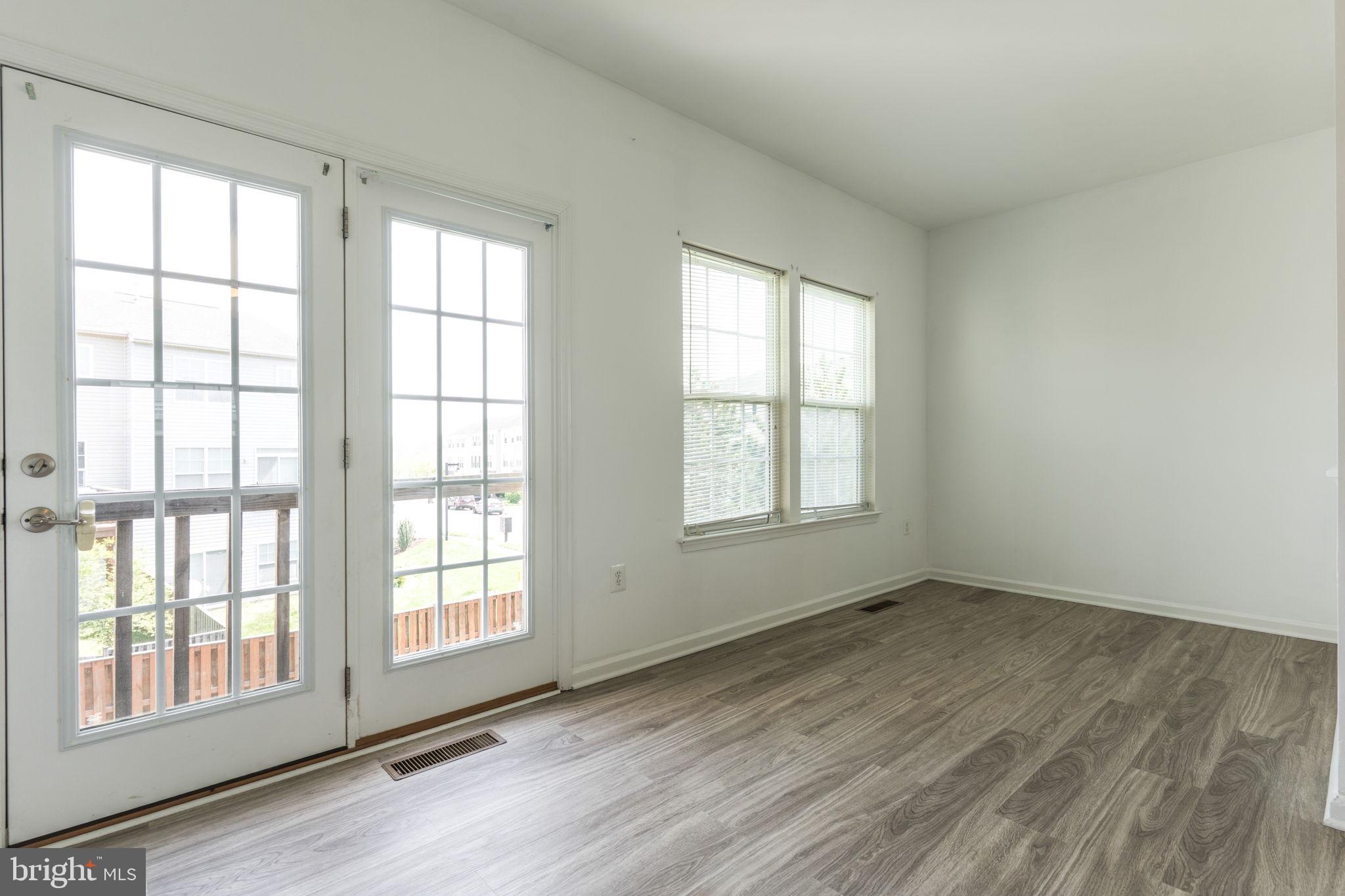 WOODSTREAM - Residential Lease