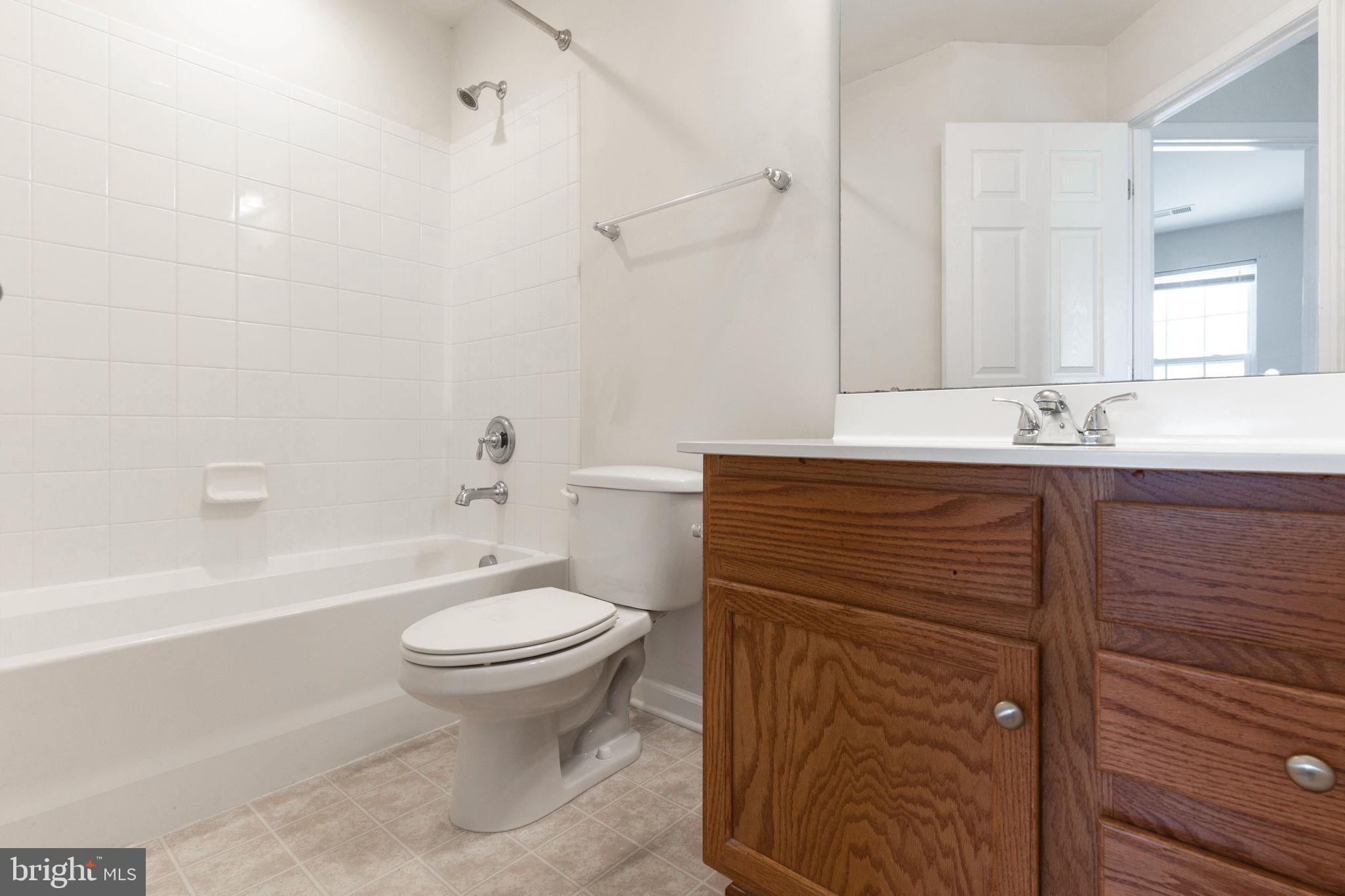 WOODSTREAM - Residential Lease