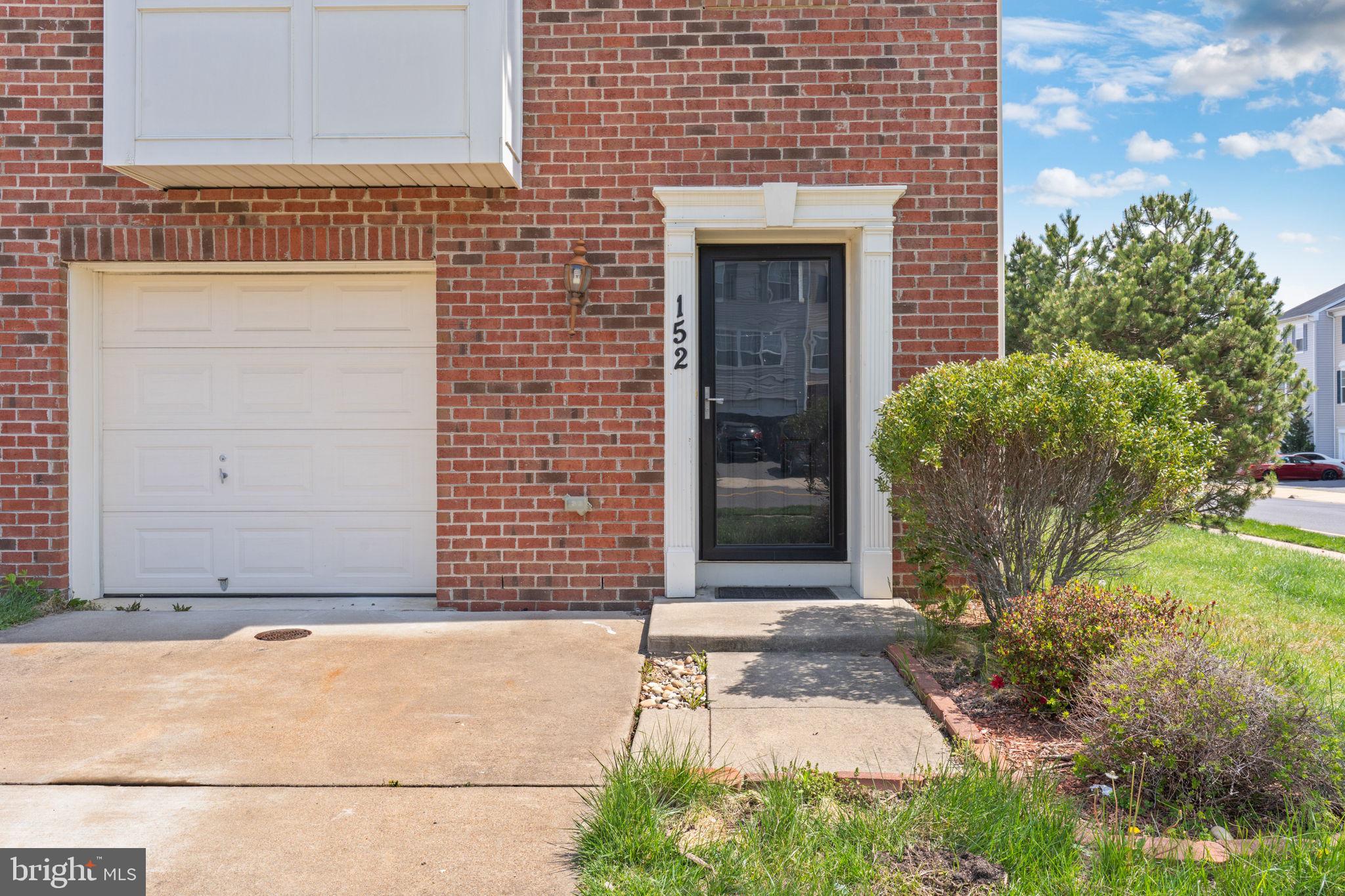 WOODSTREAM - Residential Lease