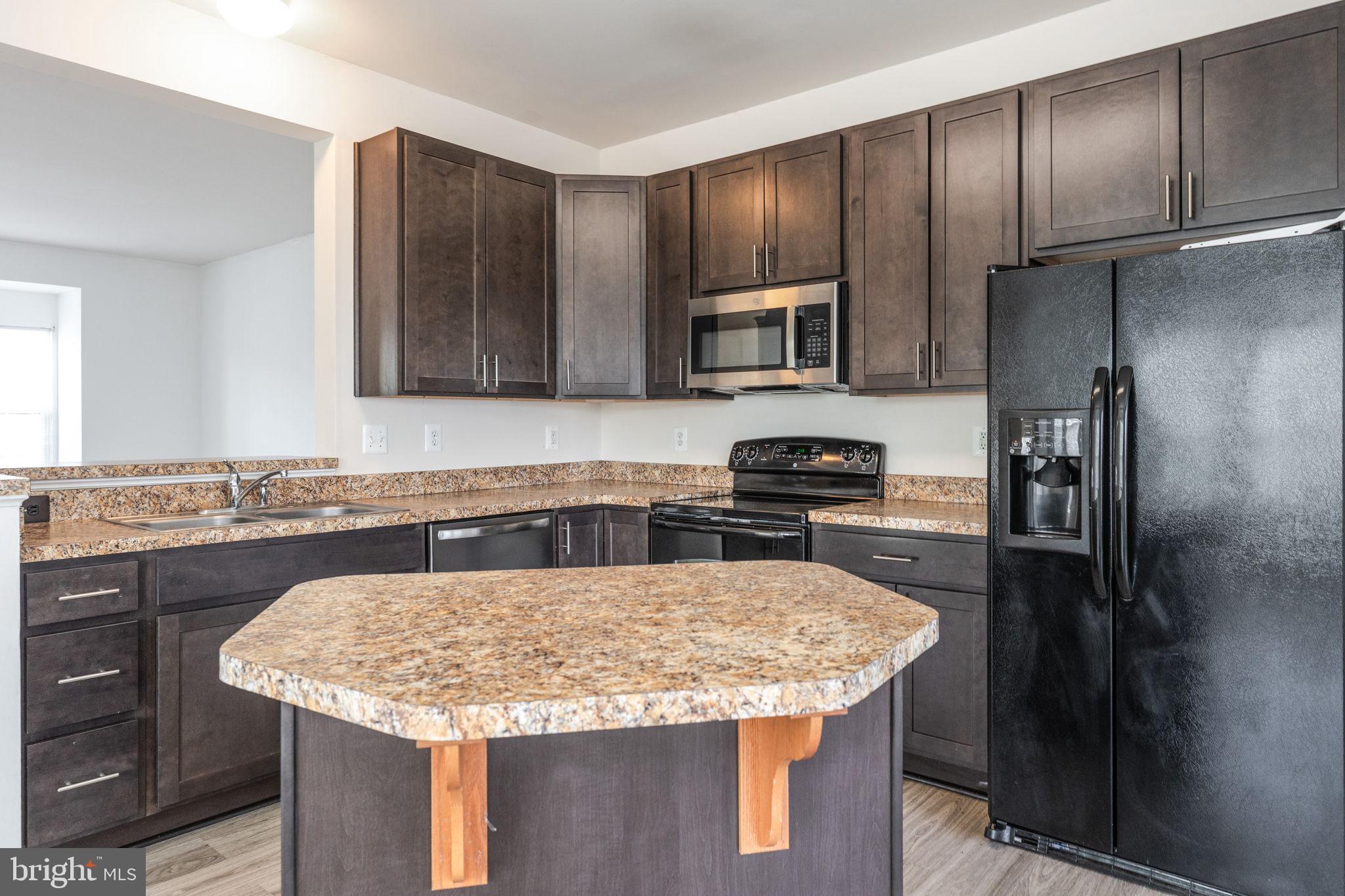 WOODSTREAM - Residential Lease