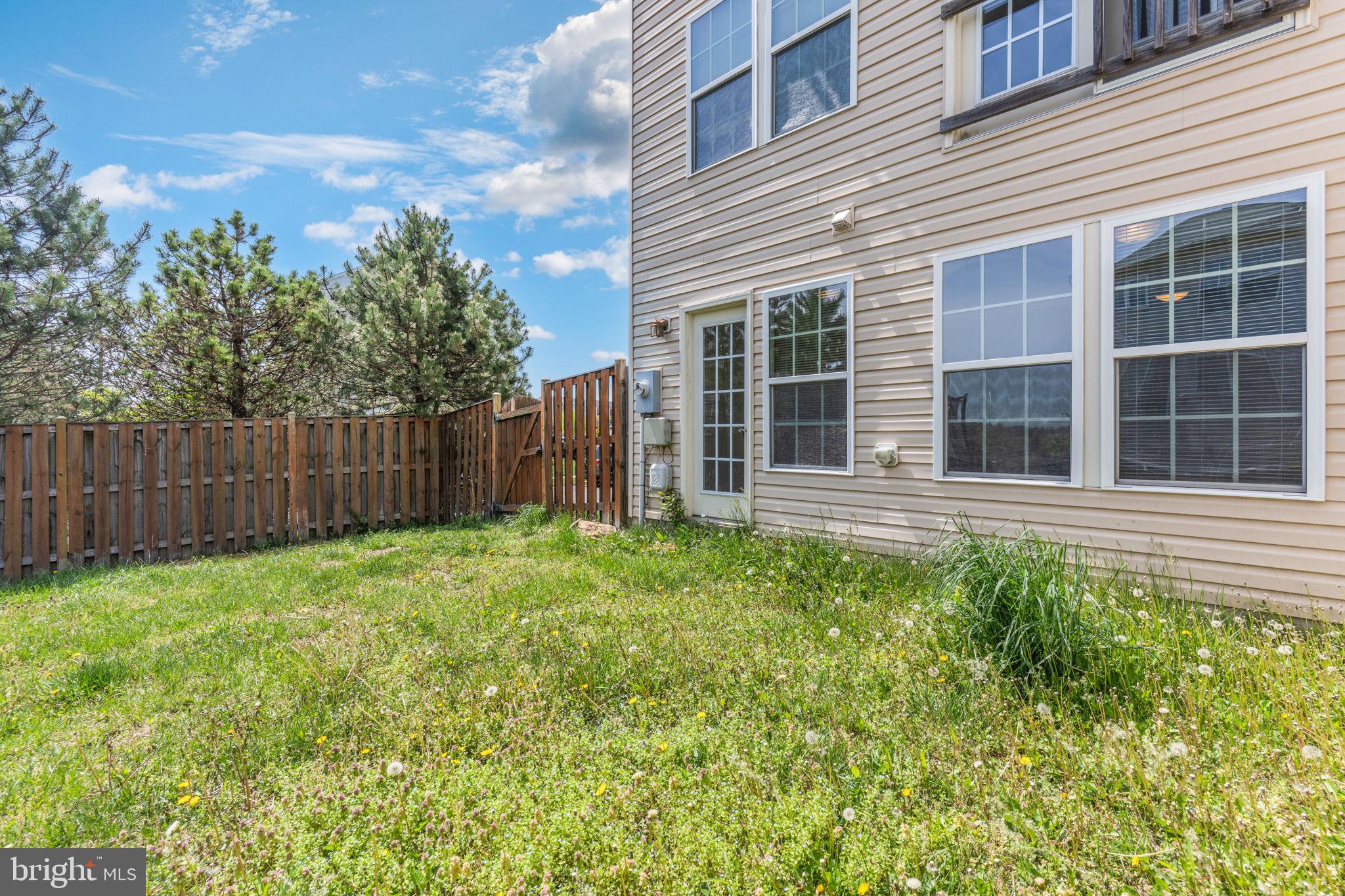 WOODSTREAM - Residential Lease