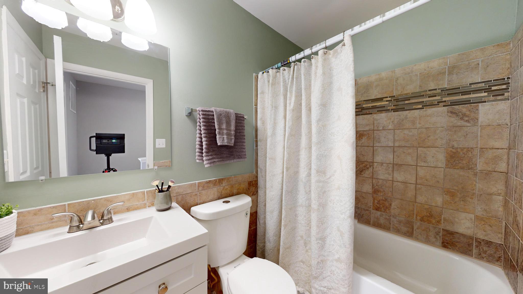 MOUNT HOLLY - Residential