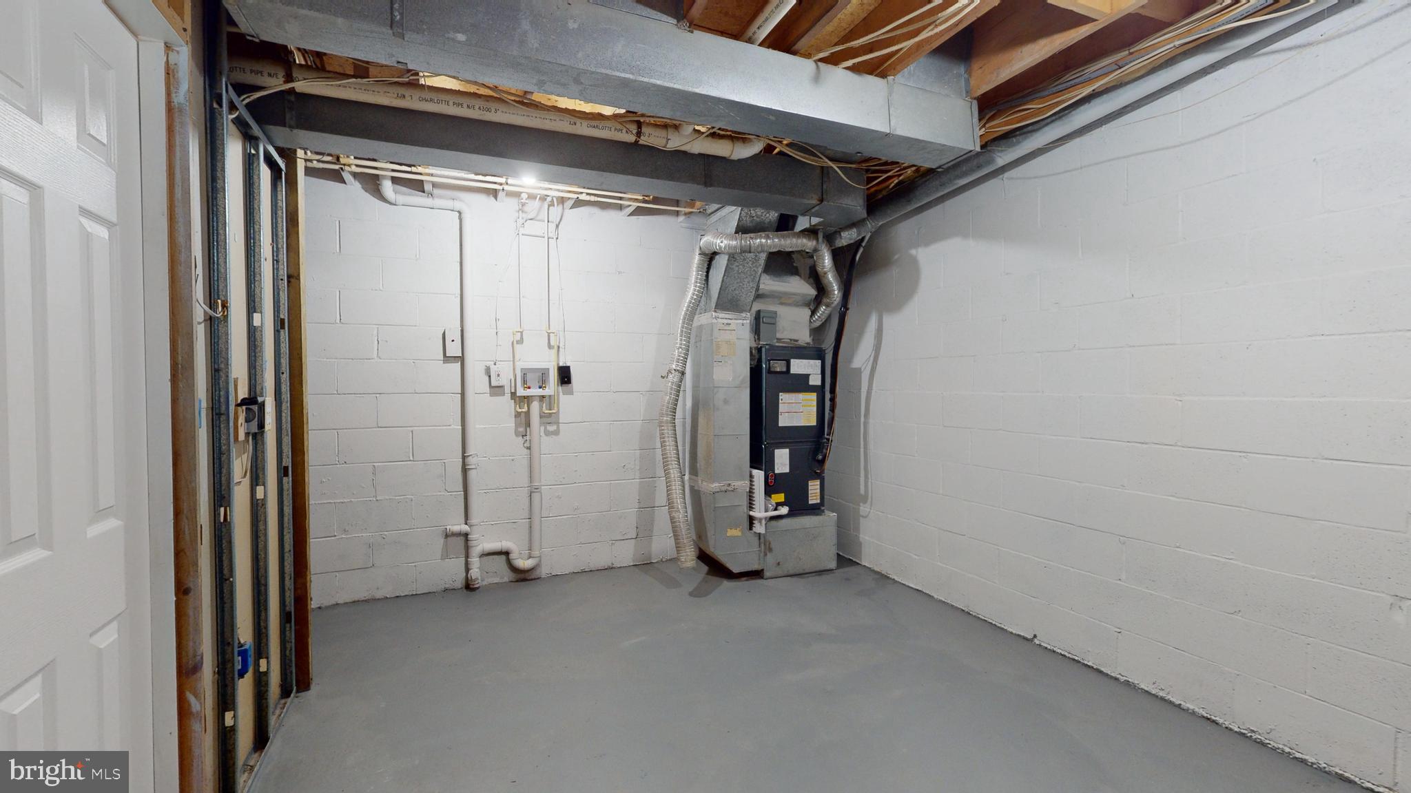 MOUNT HOLLY - Residential