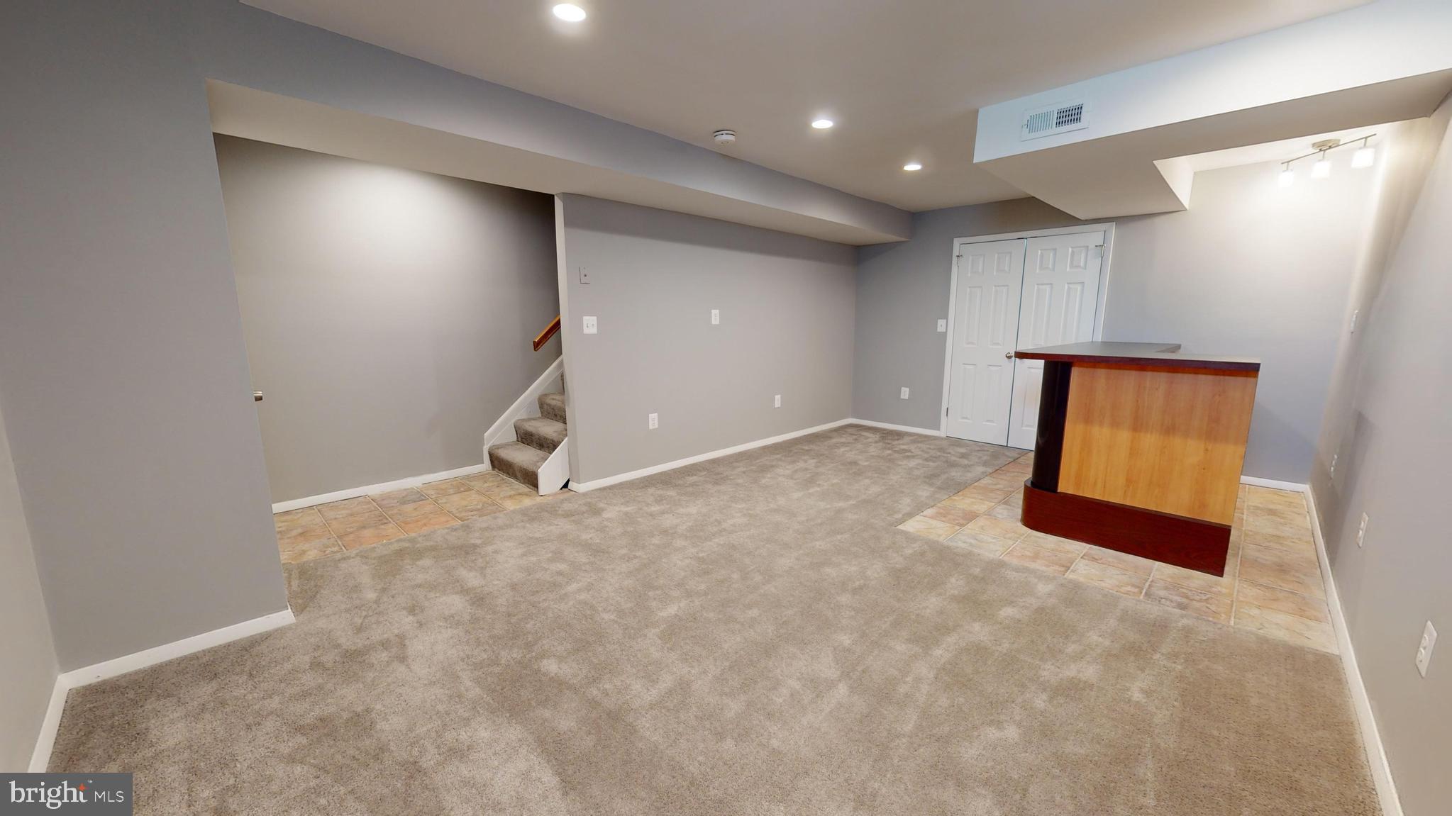 MOUNT HOLLY - Residential