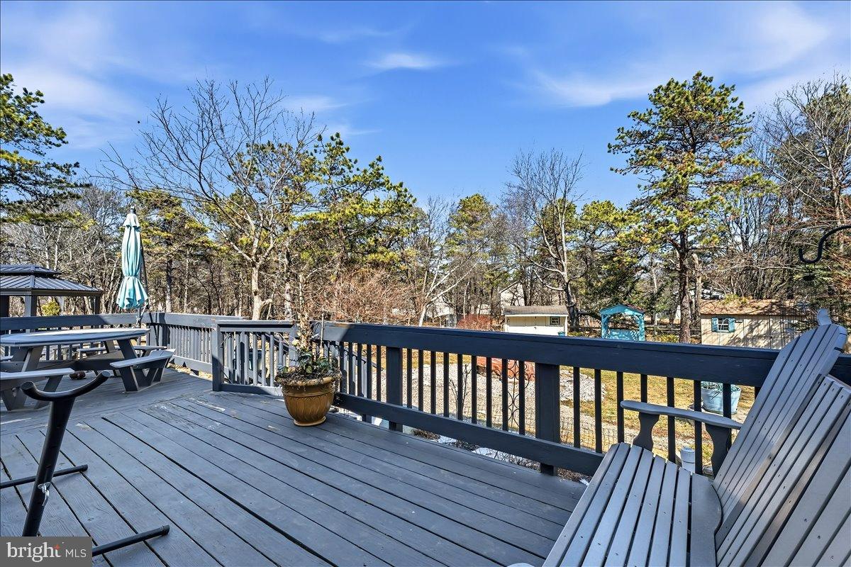 TOWAMENSING TRAIL - Residential