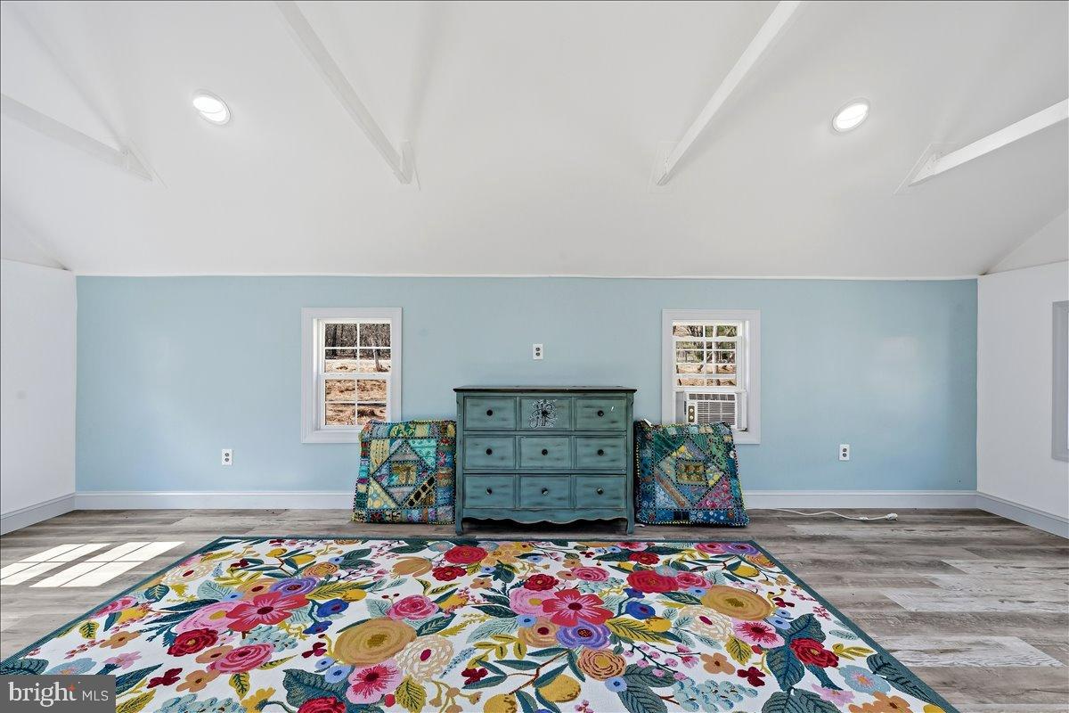 TOWAMENSING TRAIL - Residential