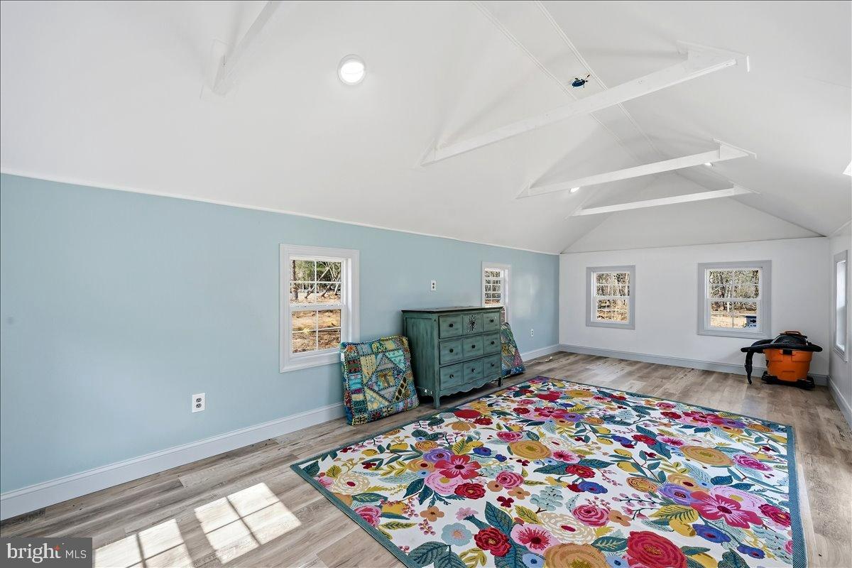 TOWAMENSING TRAIL - Residential