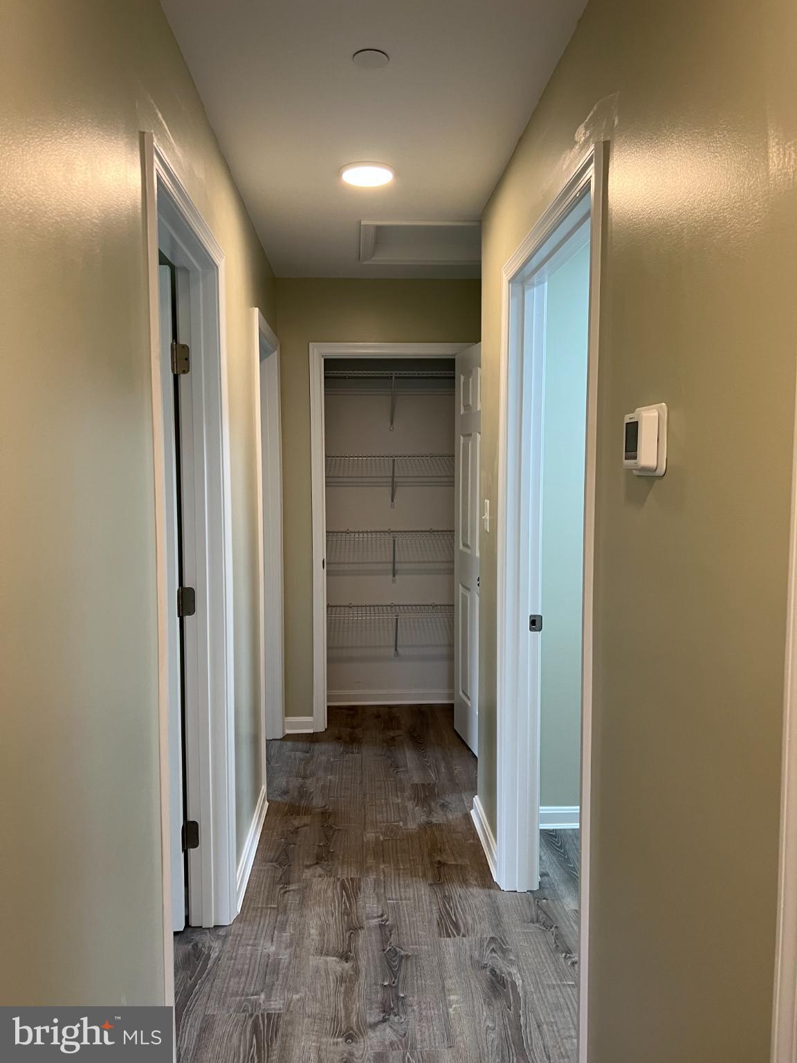 LONG VIEW - Residential