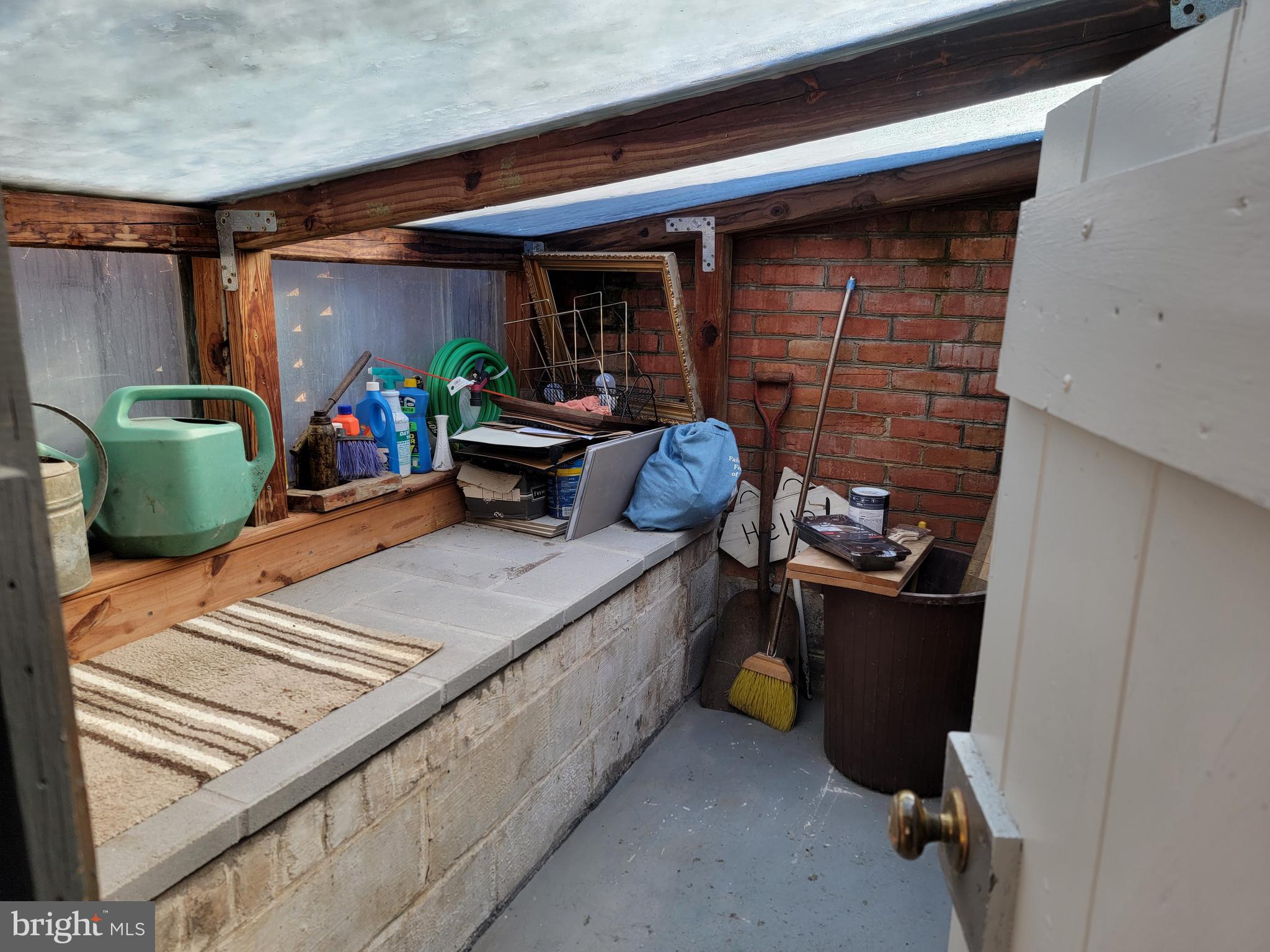 OLD TOWN ALEXANDRIA - Residential Lease