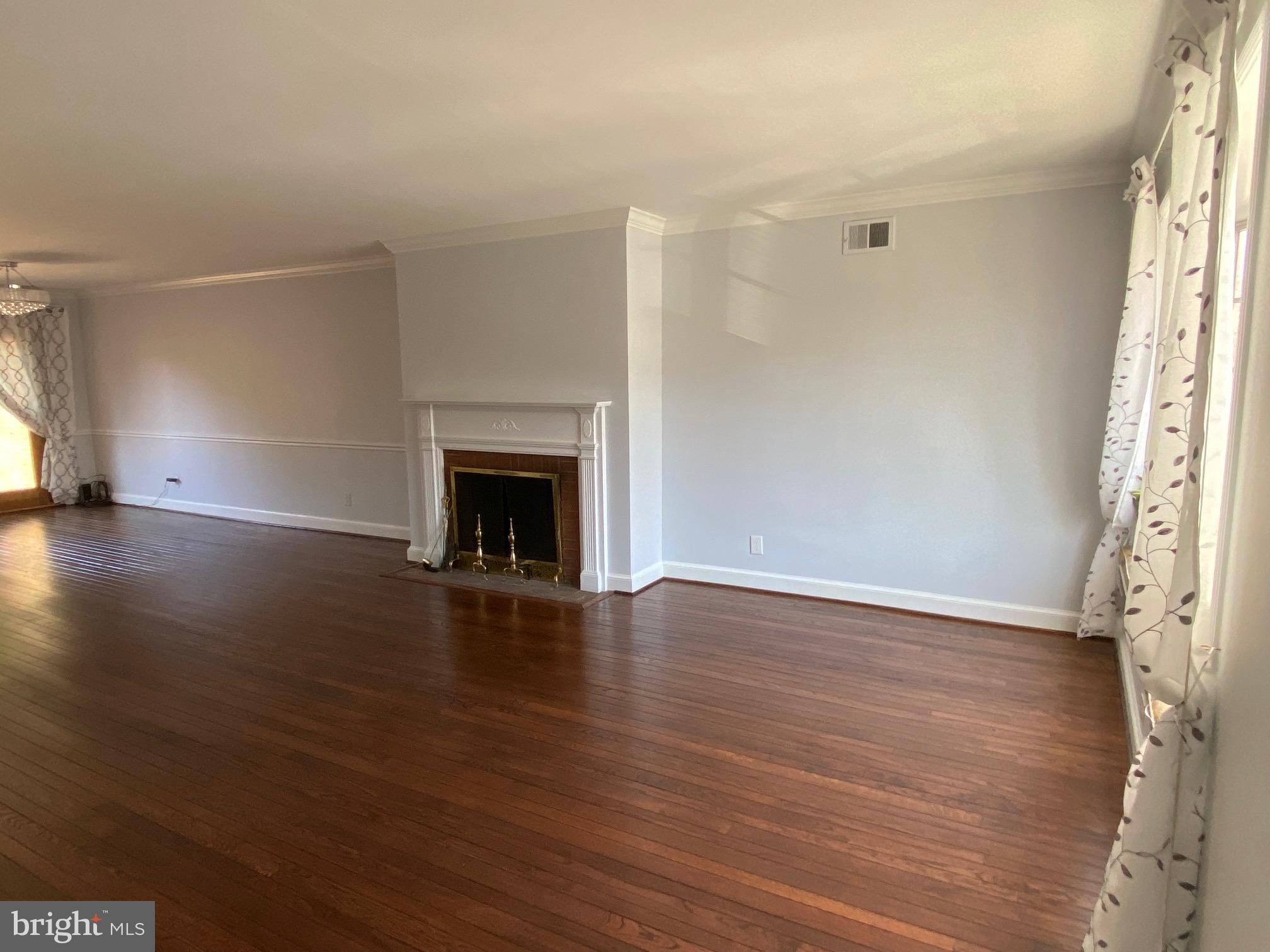 OLD TOWN ALEXANDRIA - Residential Lease