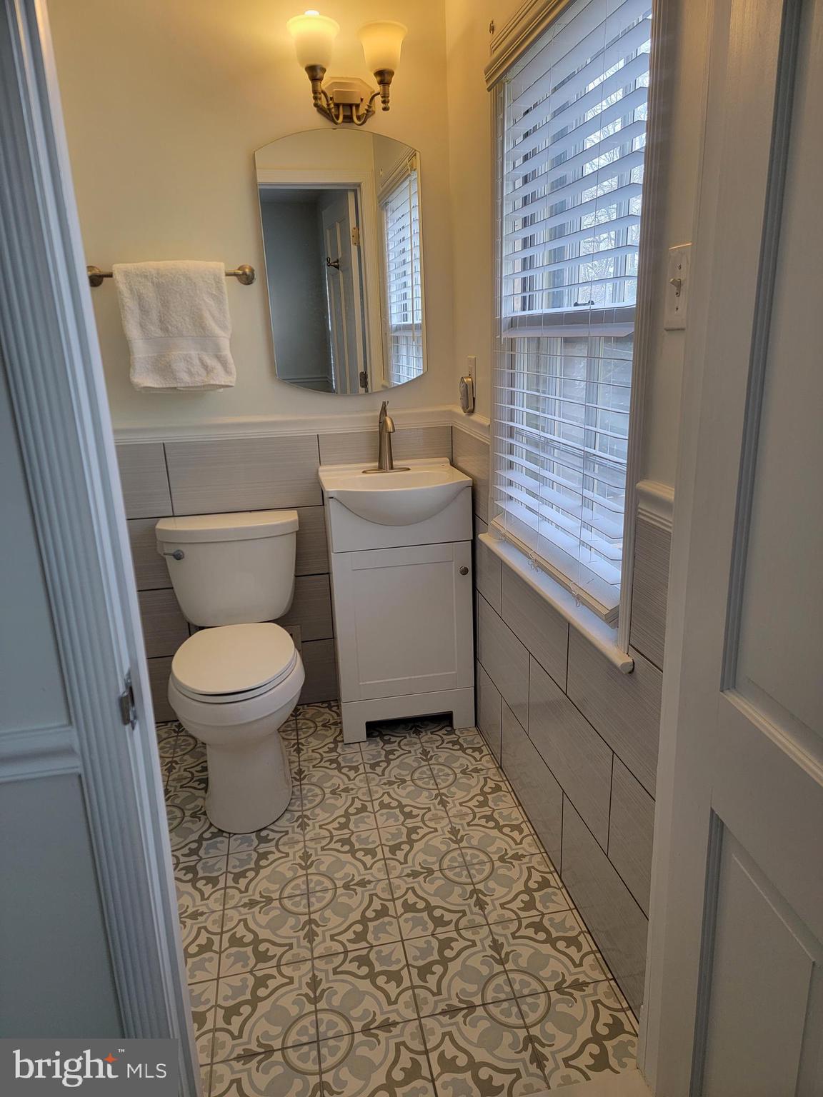 OLD TOWN ALEXANDRIA - Residential Lease