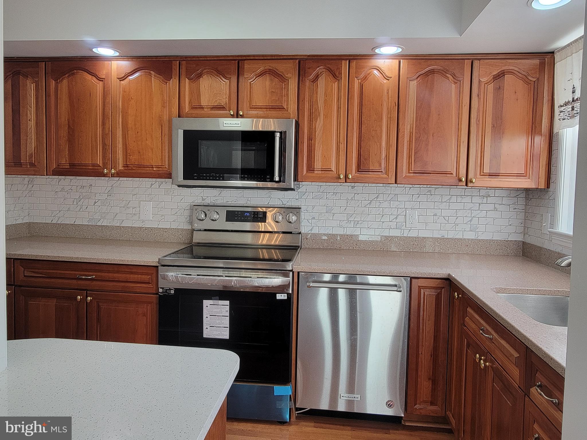 OLD TOWN ALEXANDRIA - Residential Lease