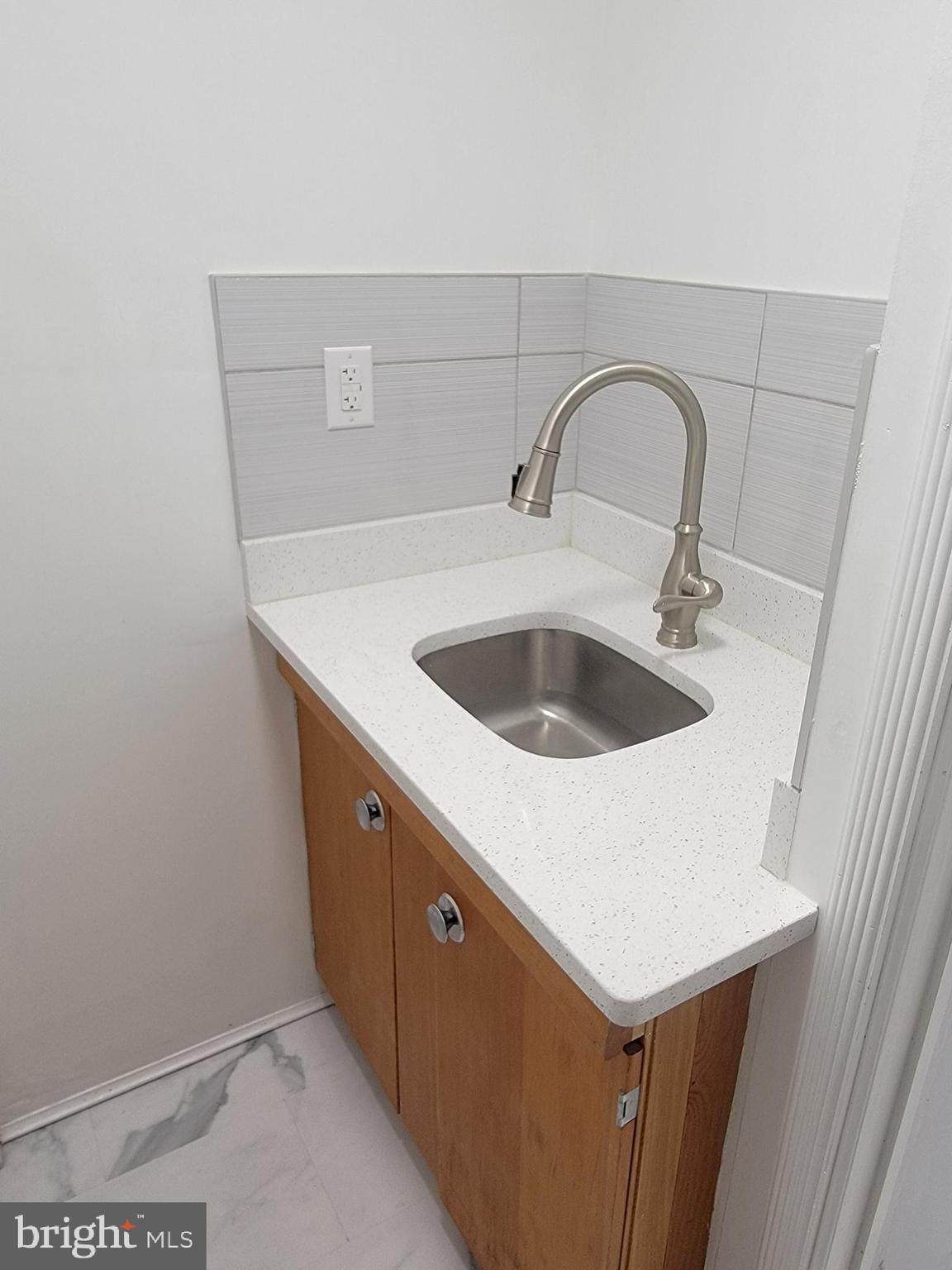 OLD TOWN ALEXANDRIA - Residential Lease