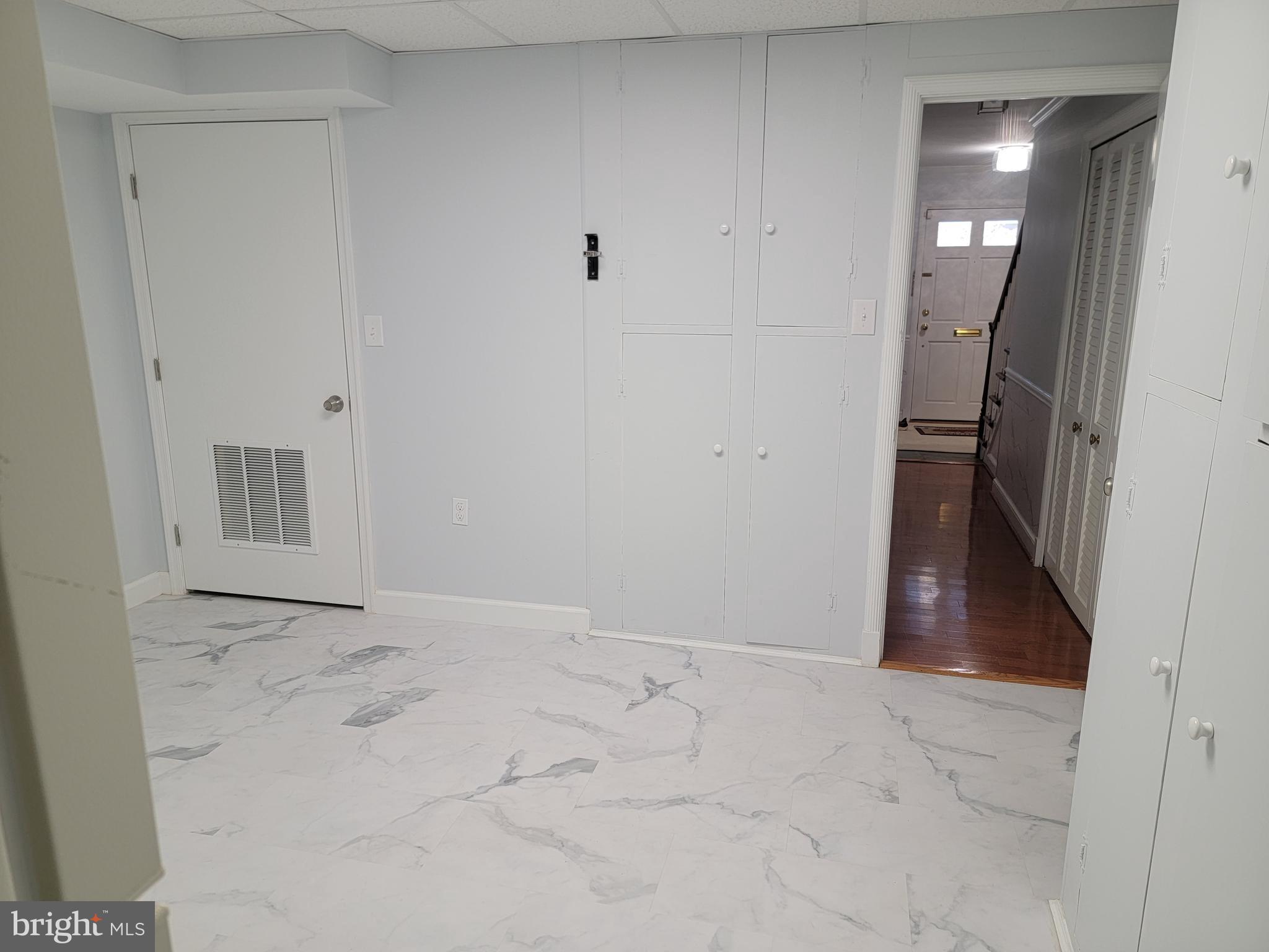 OLD TOWN ALEXANDRIA - Residential Lease