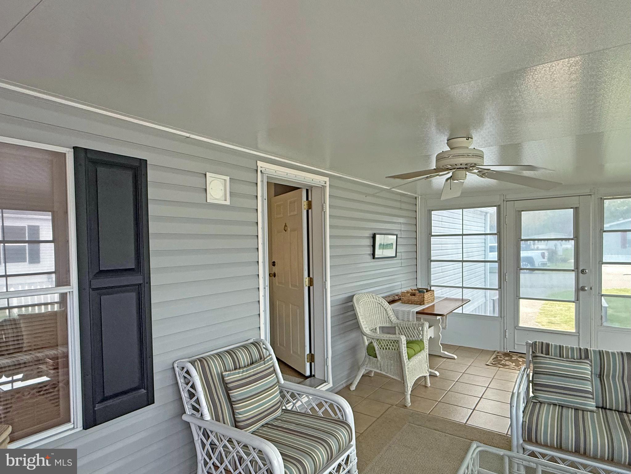 22 SUNNYFIELD ROAD E-13