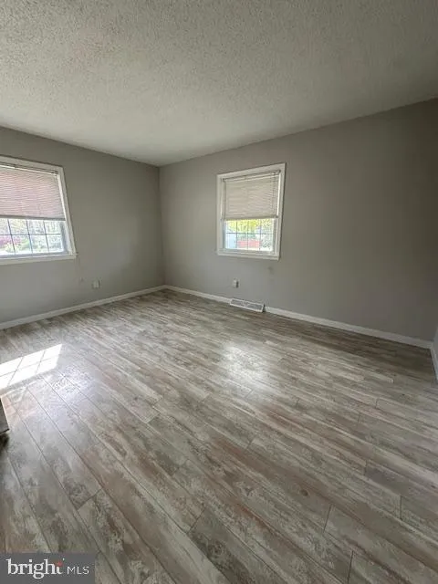 Turnersville, New Jersey 08012, United States, 3 Bedrooms Bedrooms, ,1 BathroomBathrooms,Residential,Pending,117062