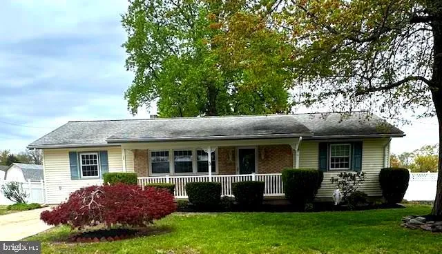 Turnersville, New Jersey 08012, United States, 3 Bedrooms Bedrooms, ,1 BathroomBathrooms,Residential,Pending,117062