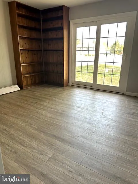 Turnersville, New Jersey 08012, United States, 3 Bedrooms Bedrooms, ,1 BathroomBathrooms,Residential,Pending,117062