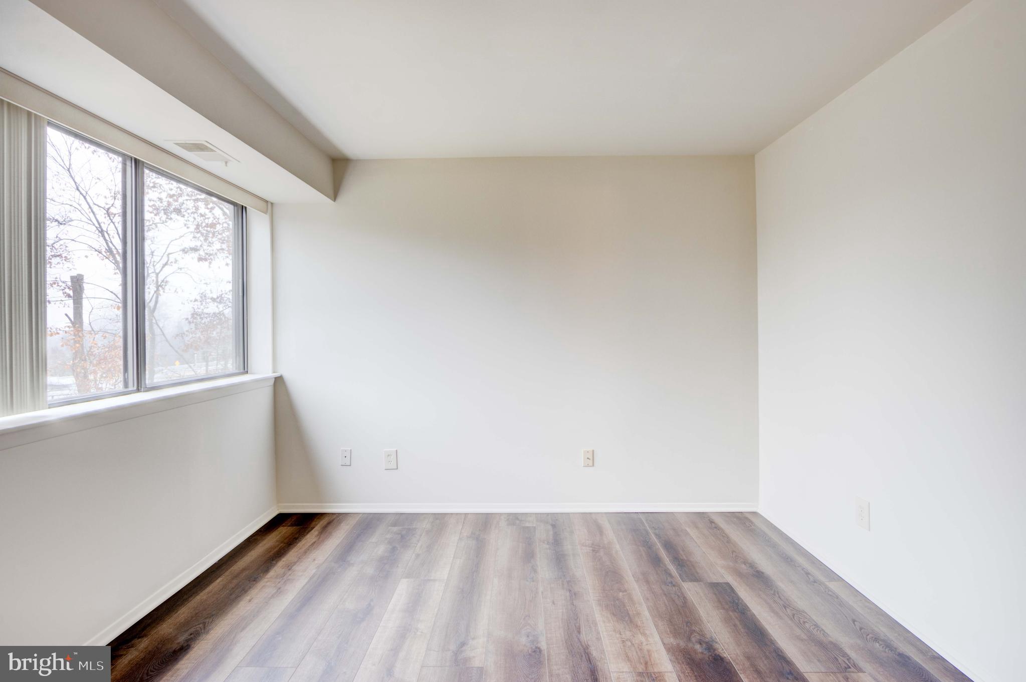 KENWOOD GARDENS - Residential