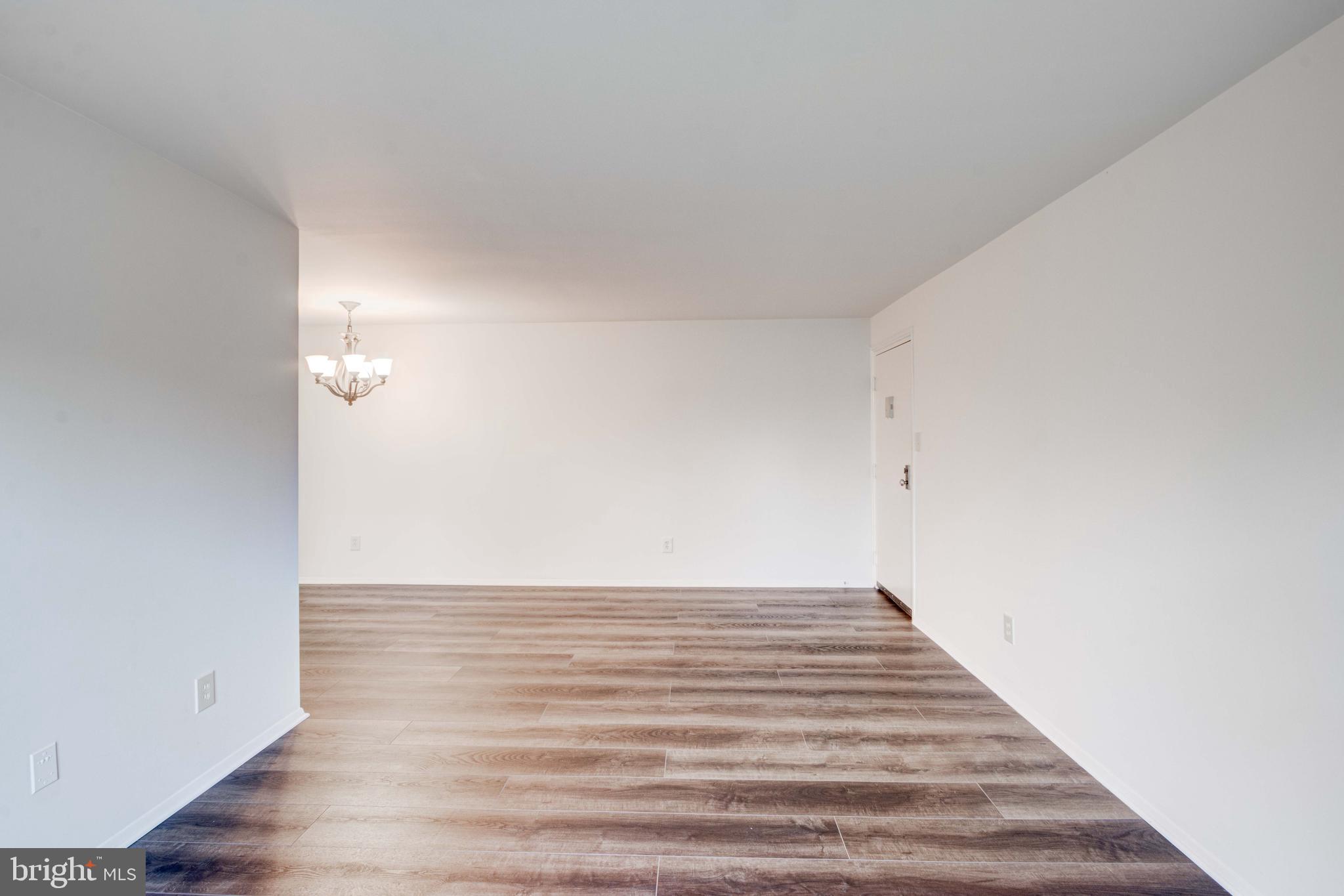 KENWOOD GARDENS - Residential